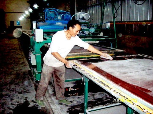 經(jīng)濟(jì)型UV大板聲產(chǎn)線設(shè)備在建材生產(chǎn)加工中的市場(chǎng)供求分析